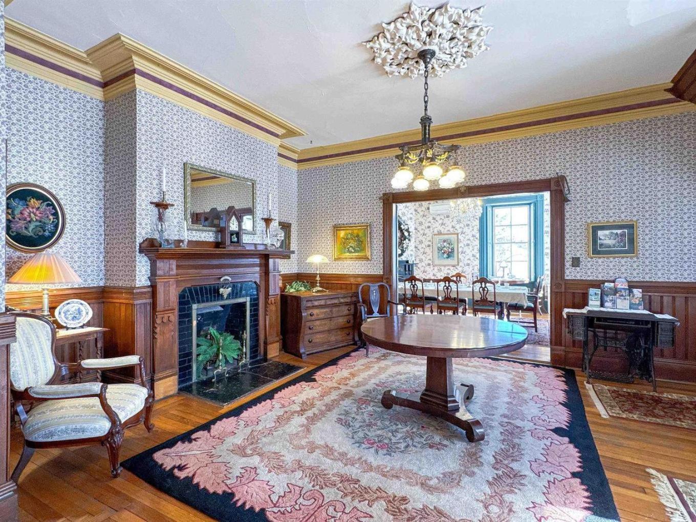 שרלוט טאון Elmwood Heritage Inn מראה חיצוני תמונה