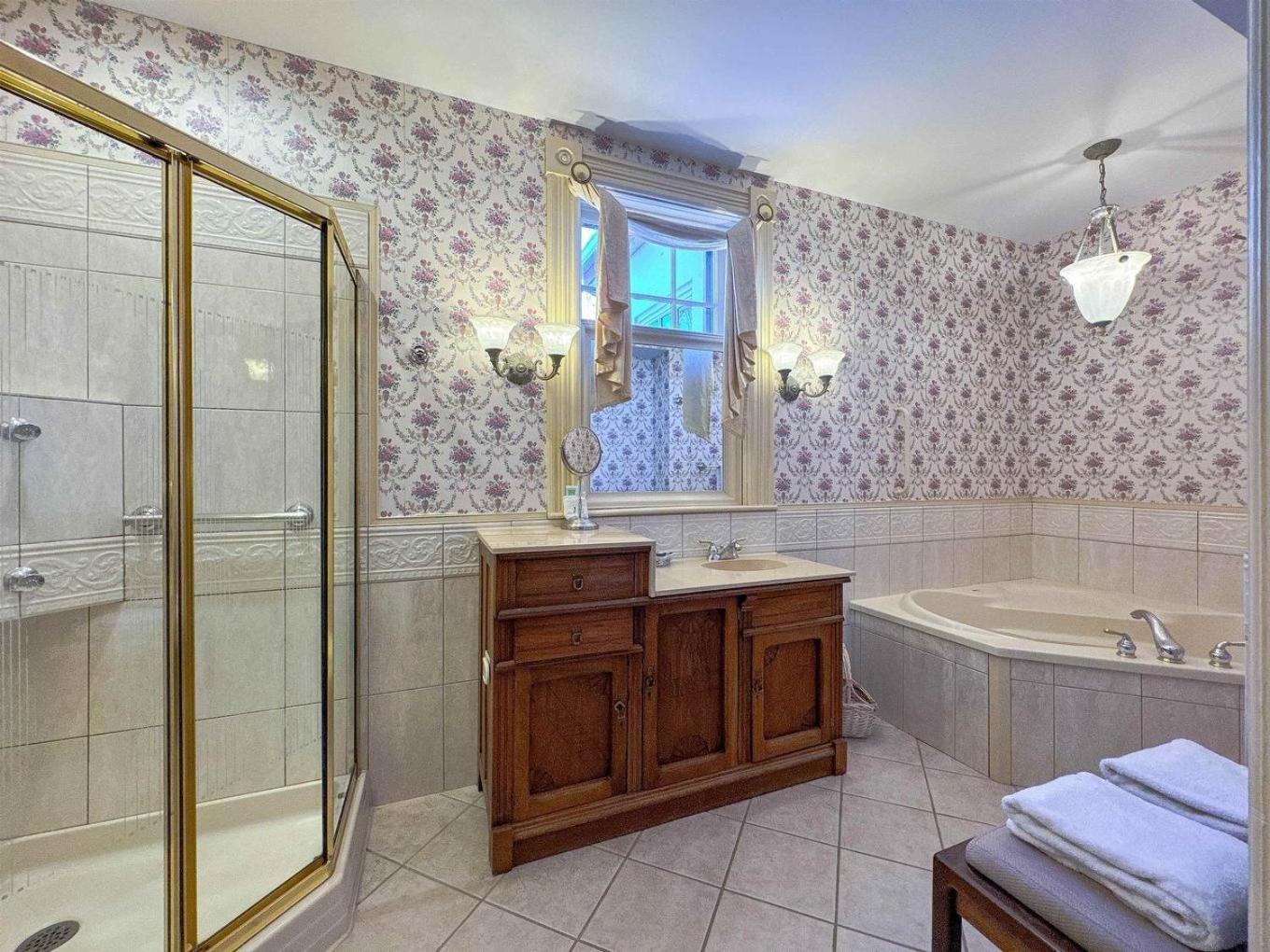 שרלוט טאון Elmwood Heritage Inn מראה חיצוני תמונה